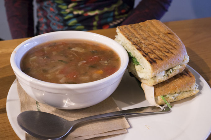 Liquids and solids panini soup