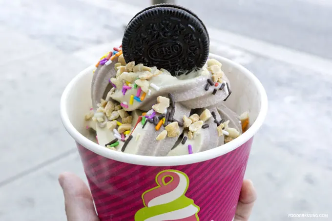 Menchies-Yaletown-Froyo-Vancouver-Downtown-Oreo