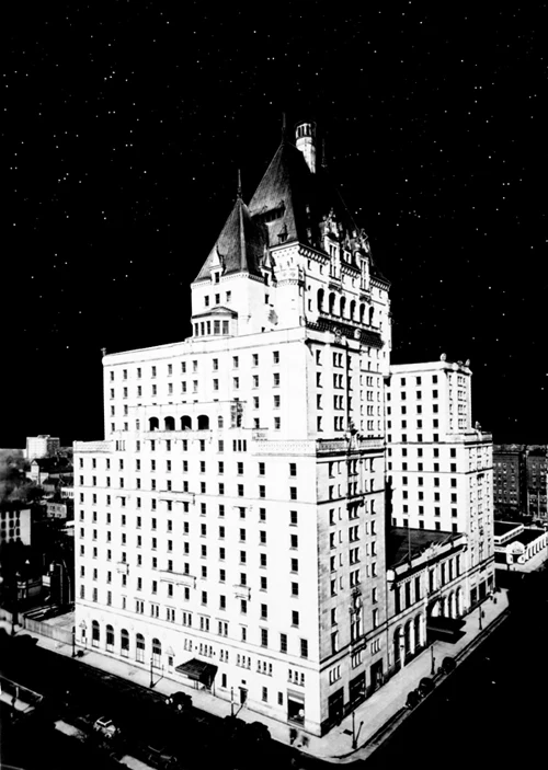Hotel-Vancouver-New-Year-2016