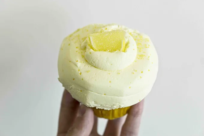 oakridge mall cupcakes vancouver