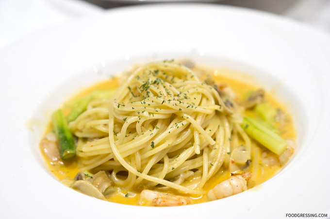 dazzling cafe seafood pasta