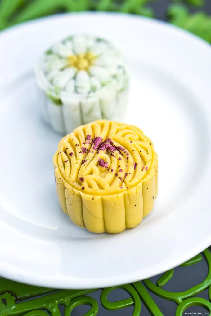 soirette mini mooncakes