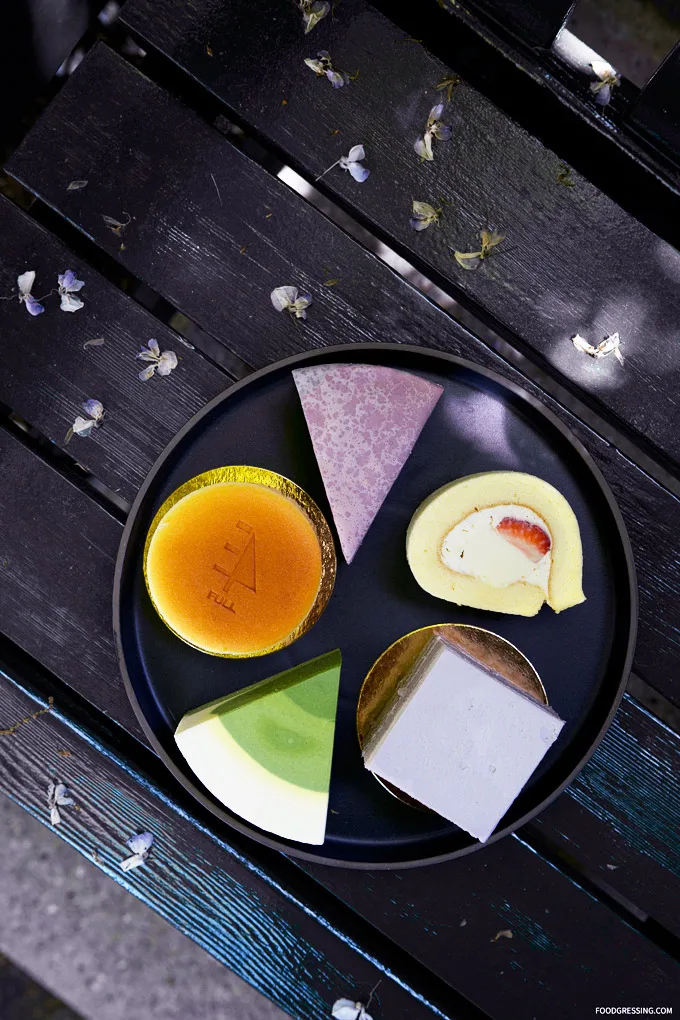 3 quarters full cafe foodora