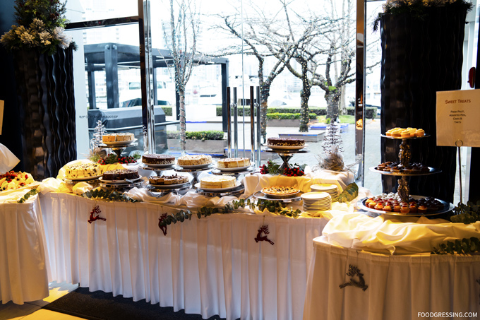 Dockside Restaurant Christmas Brunch Buffet 2018 | Vancouver Christmas Buffet | Granville Island