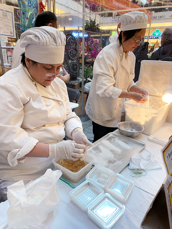 Dragon's Beard Candy at Aberdeen Centre in Richmond 2019