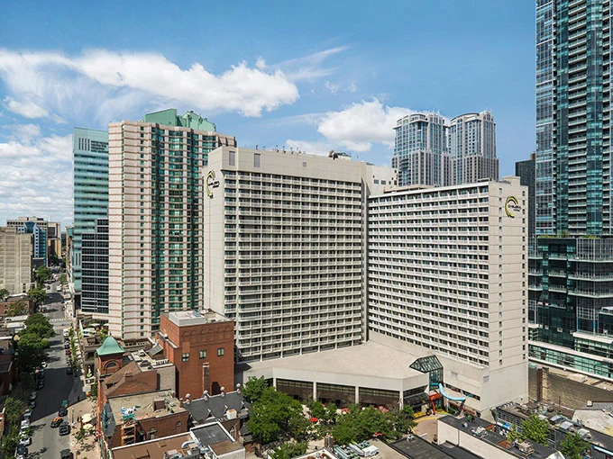 Toronto Family-Friendly Hotel for Spring Break 2019: Chelsea Hotel