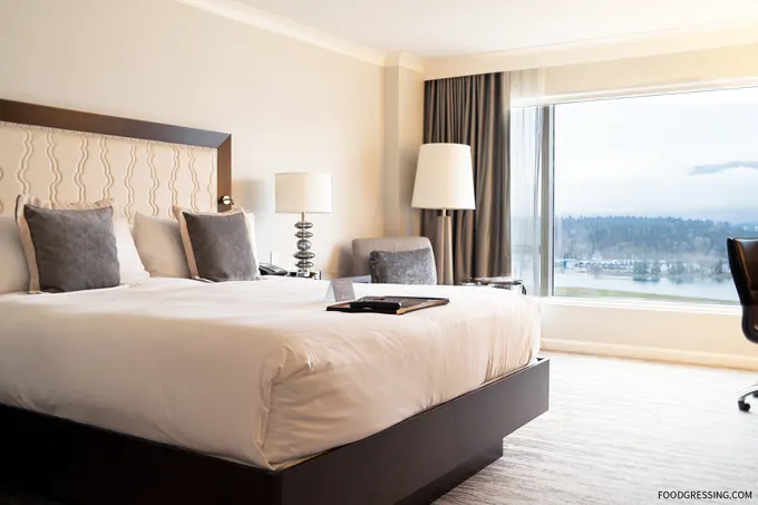 Where to Stay in Vancouver British Columbia: Fairmont Waterfront Hotel