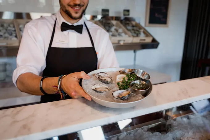 sandbar oyster bar granville island vancouver