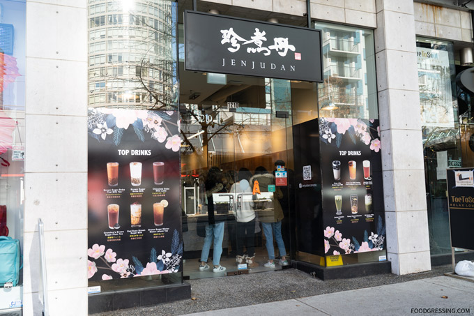Jenjudan Vancouver: Brown Sugar Pearl Milk on Robson Street