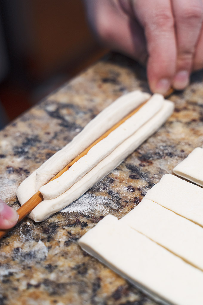 Homemade Chinese Doughnuts (Youtiao, 油条) Recipe