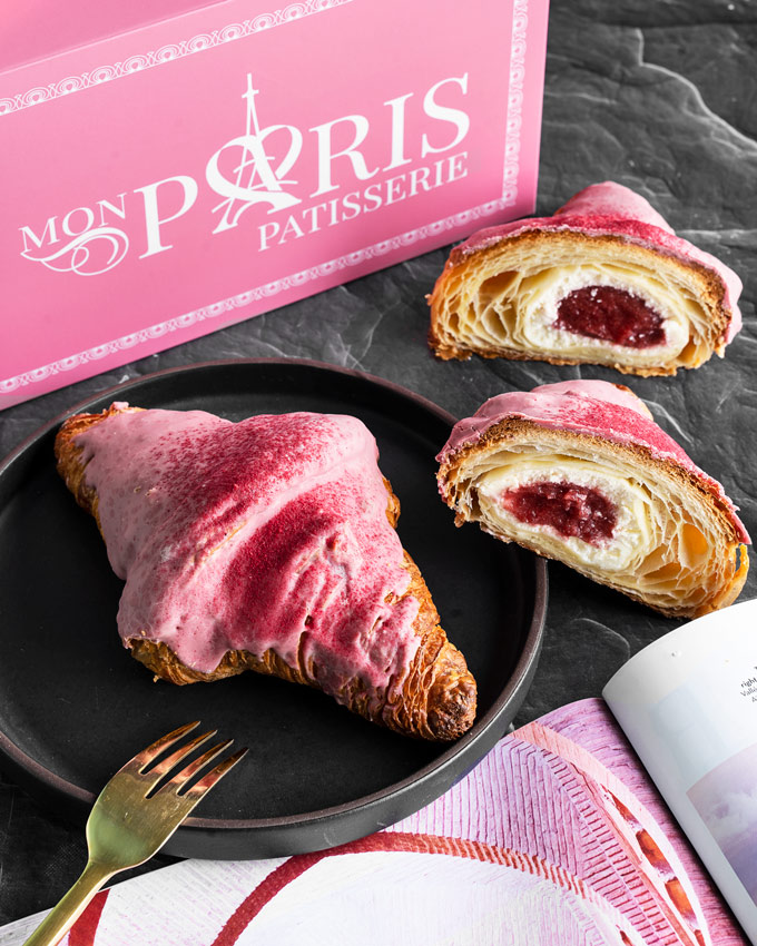 mon-paris-patisserie-in-burnaby-rubylicious-croissant-foodgressing