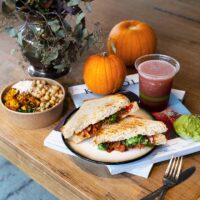 Larry's Market Eatery + Cafe: Sandwiches & Bowls