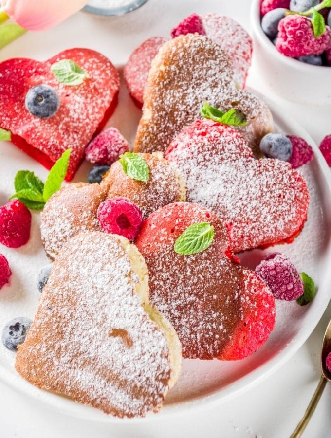 Valentine's Day Breakfast Ideas for the Whole Family