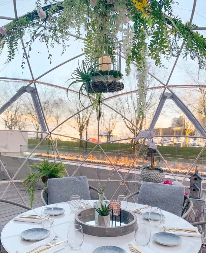 H Tasting Lounge Dome Dining Spring Theme: Secret Garden