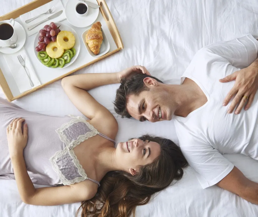 Romantic Hotel Packages Toronto | Couples Hotel Getaway
