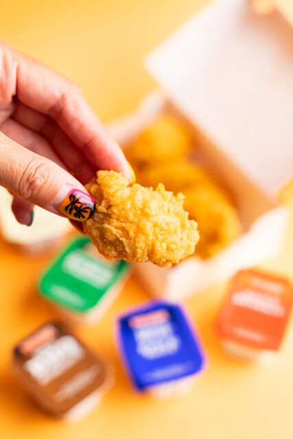 calories in 6 popeys nuggets