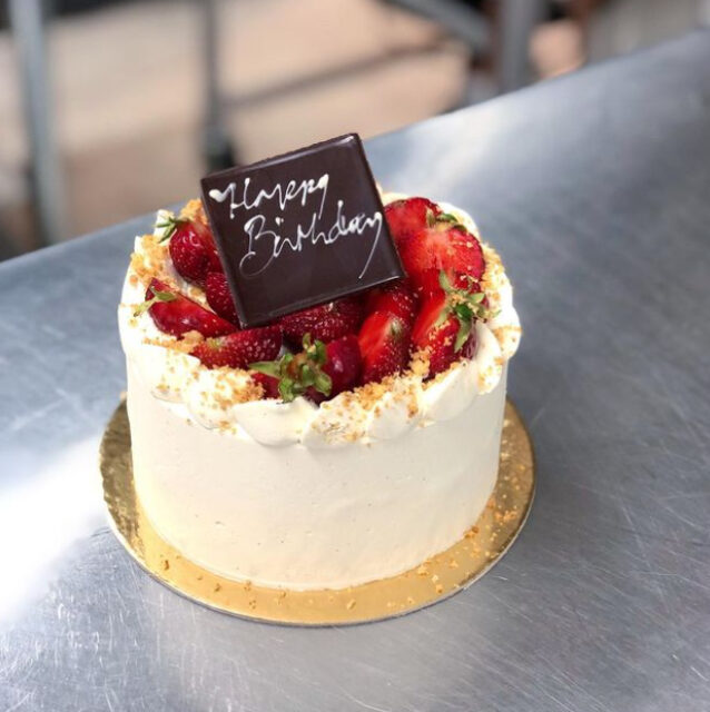 Birthday Cake Vancouver 2022 Where to get a cake for a celebration