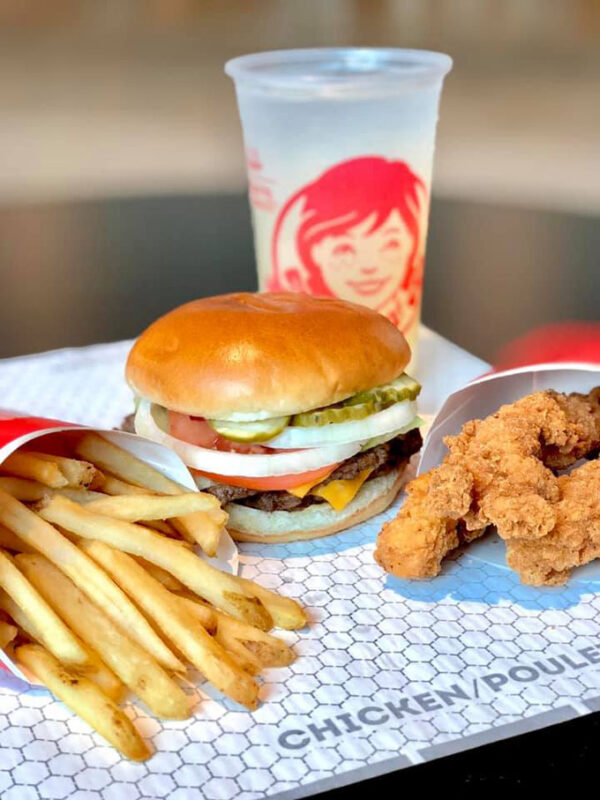 Wendy's Menu Canada Prices 2021 + Calories, Food, Drinks