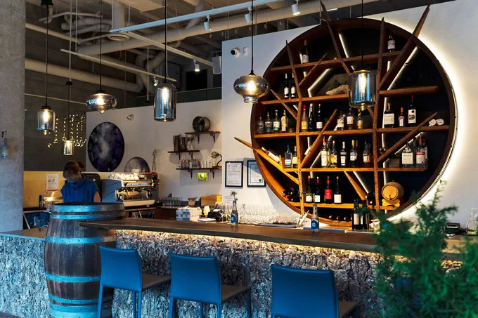VV Tapas Lounge Vancouver: Internationally Sourced Wines & Small Plates