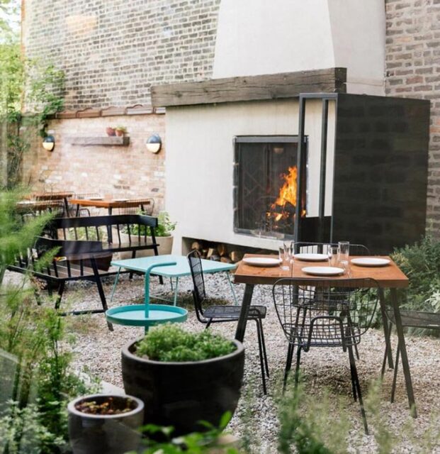 best-romantic-restaurants-in-chicago-2022-date-night-dinner-with-view