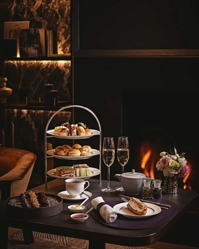 The Ritz-Carlton Toronto Afternoon Tea at EPOCH Bar & Kitchen Terrace