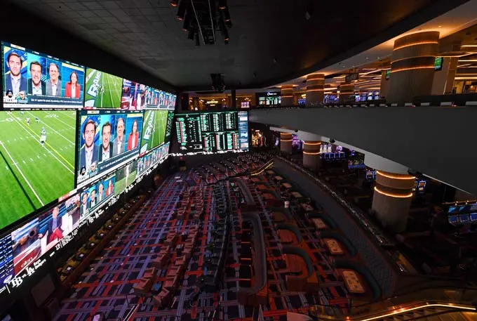 Las Vegas sportsbooks have new Super Bowl favorites