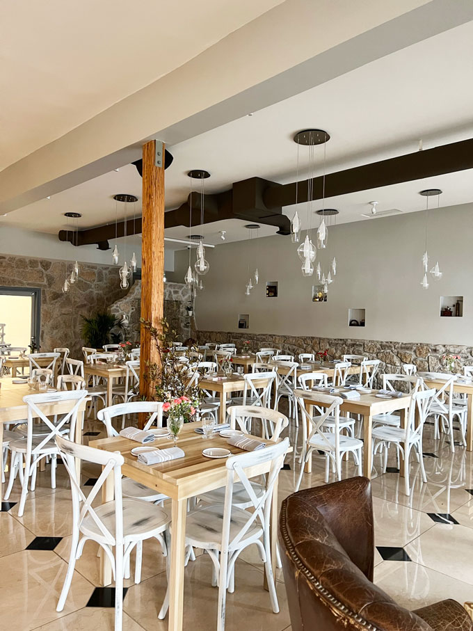 Nostos Taverna Vancouver Greek Restaurant in Kitsilano [Review]
