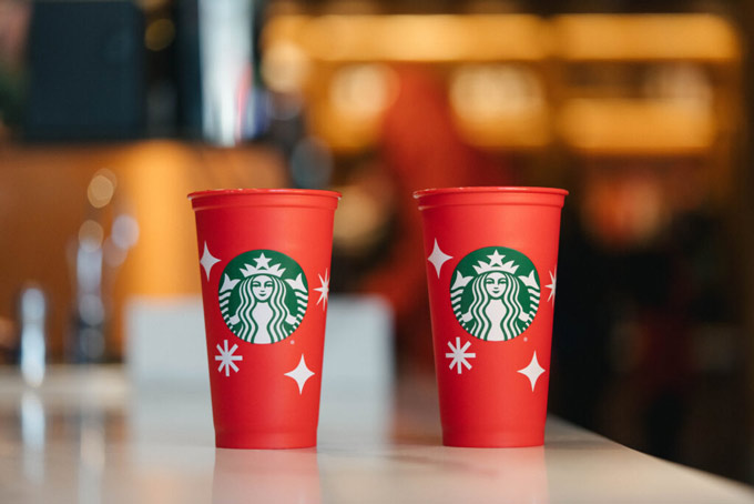 Coffee Break: Starbucks and Dunkin' Release 2022 Holiday Cups - CNET