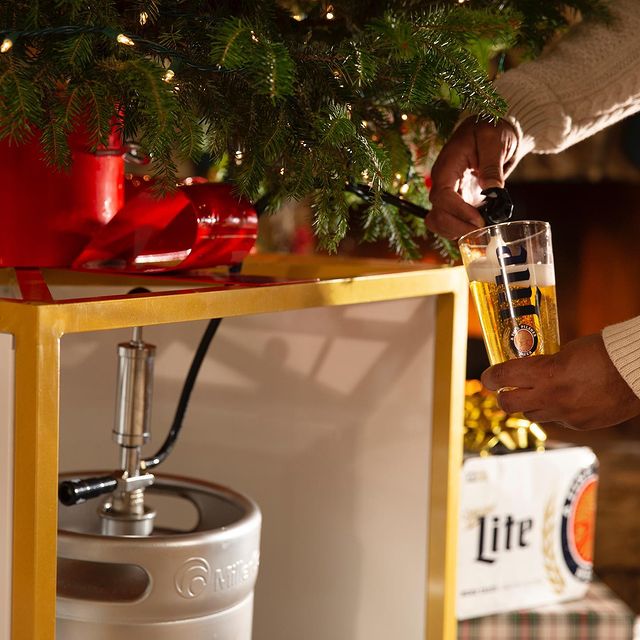 Miller Lite Holiday Gift Collection & Christmas Tree Keg Stands