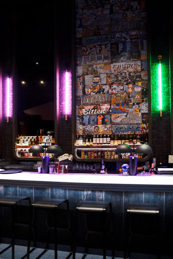 Switch Vancouver BC Karaoke & Oyster Bar [Lunch Review]