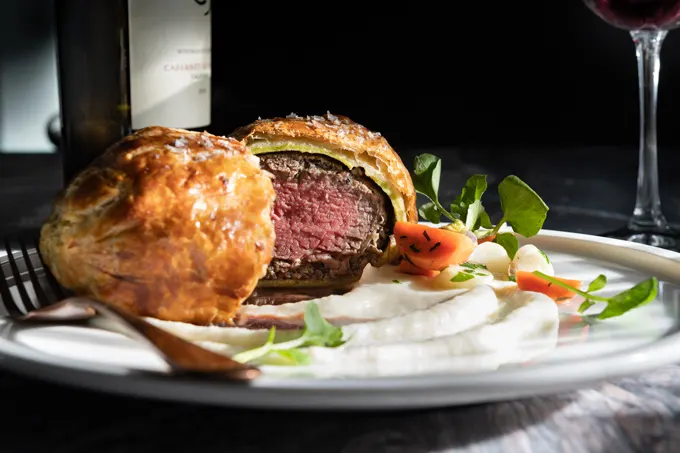 Harrah's Las Vegas Debuts Ramsay's Kitchen by Gordon Ramsay