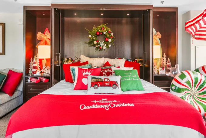 Hilton Partners with Hallmark Channel to Offer Holiday Suites Themed to Fan-Favorite 'Countdown to Christmas' Movies