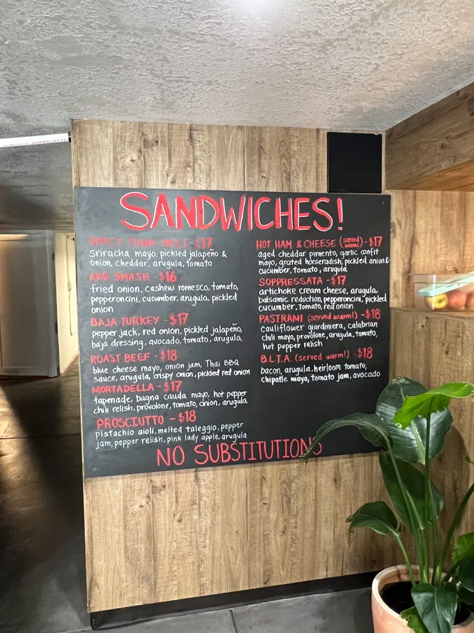 Lucinda's Deli