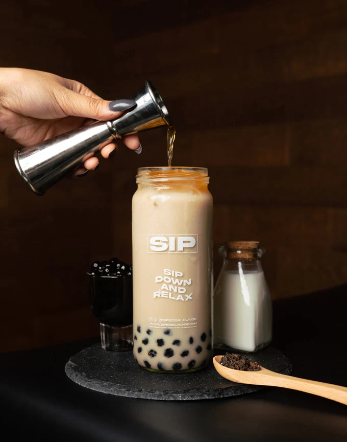 SIP Boba Bar Serves Nations First Alcoholic Boba Drinks -Tyler