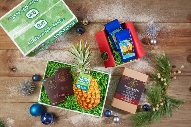 NEW 2022 Hawaiian Holiday Giftboxes from Dole Food Company