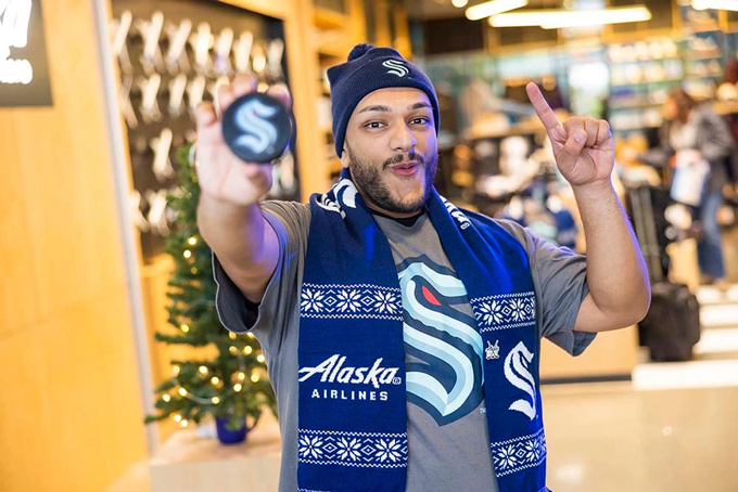 Alaska Airlines reveals 2022 holiday sweater & offers gift ideas for the globetrotter in your life