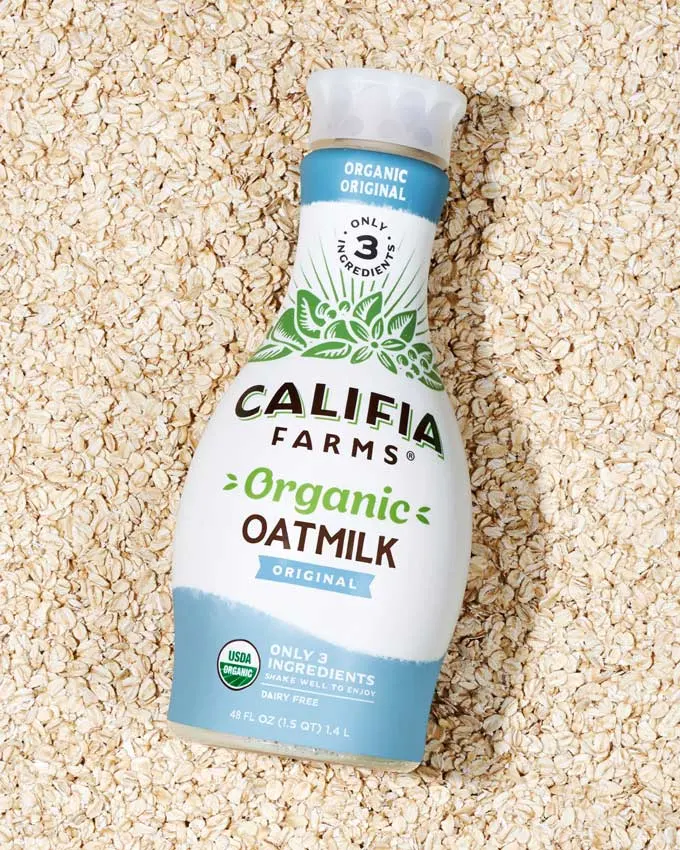 Califia Farms Launches Organic Oatmilk and Almondmilk, made with 3 simple Ingredients