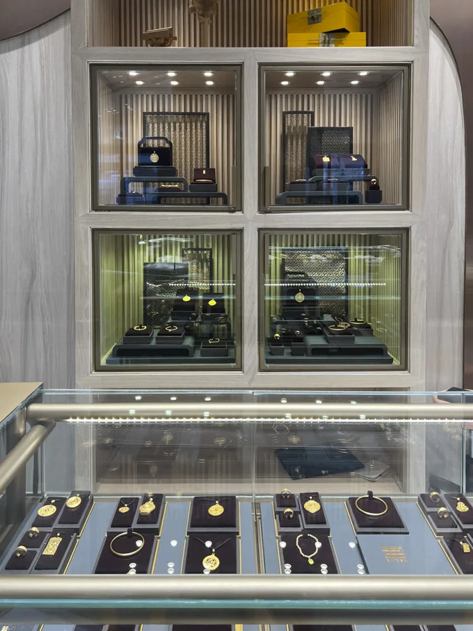 Chow Tai Fook Richmond BC - Gold & Diamond Fine Jewelry