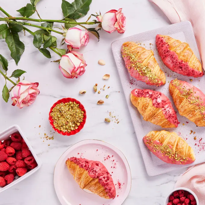 Bakin&rsquo; Me Crazy! Valentine&rsquo;s Day Recipes from Mazola & Bake Good