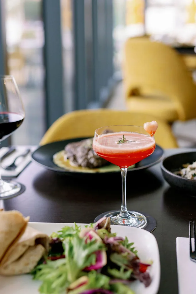 SLAM DUNK DEAL at Hotel ELEO Includes $30 Food and Beverage Credit in January + February 2023