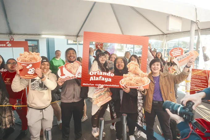 Jollibee's Orlando Grand Opening on January 18 Draws Thousands of Joyful Customers, as Carloads of Fans and First-Timers Swarm to Brand's First Two-Lane Drive-Thru in the U.S.