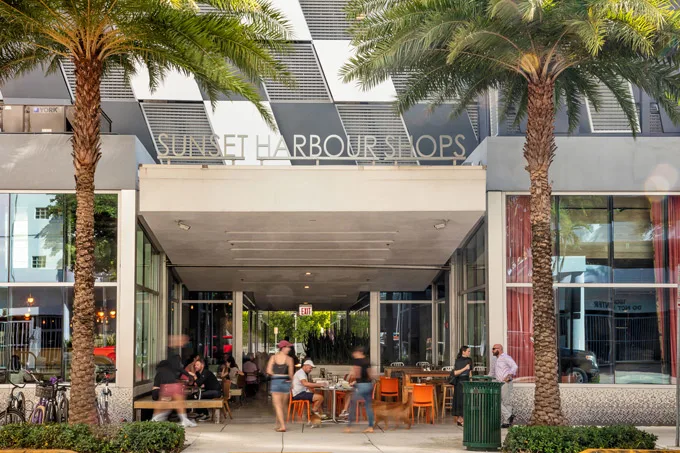 Where to Stay & Dine during the Miami International Boat Show (Feb.15-19)
