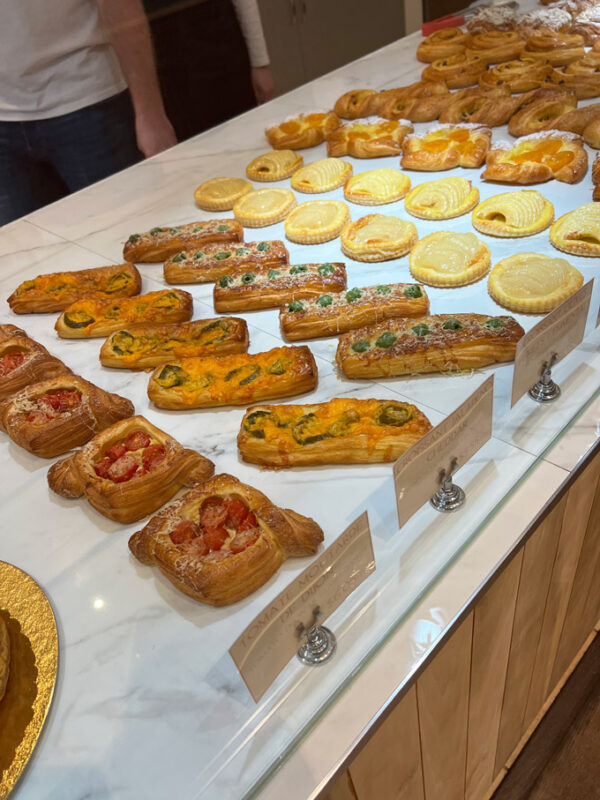 Ca Croustille Bakery Now Open in Kitsilano, Vancouver