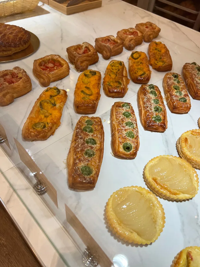Ça Croustille Bakery Now Open in Kitsilano