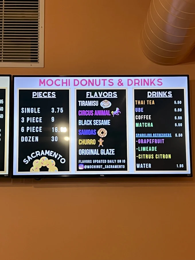 Mochinut Sacramento: Mochi donuts, Korean hot dogs & BBT