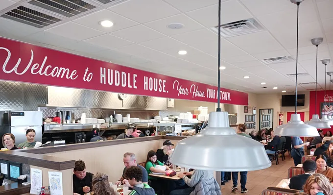 Huddle House Decatur IL Grand Opening on April 1