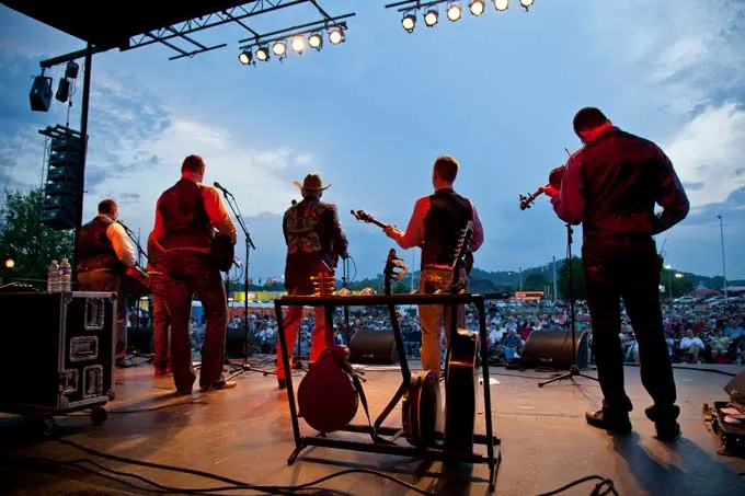 Sevierville's Bloomin' BBQ Music & Food Festival 2023