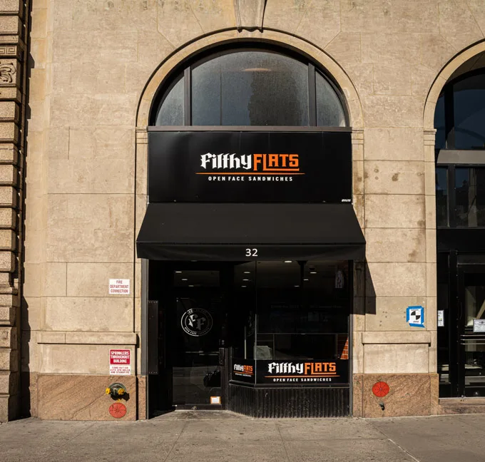 Filthy Flats, Home of the Open Face Sandwich, Open sin Downtown Brooklyn