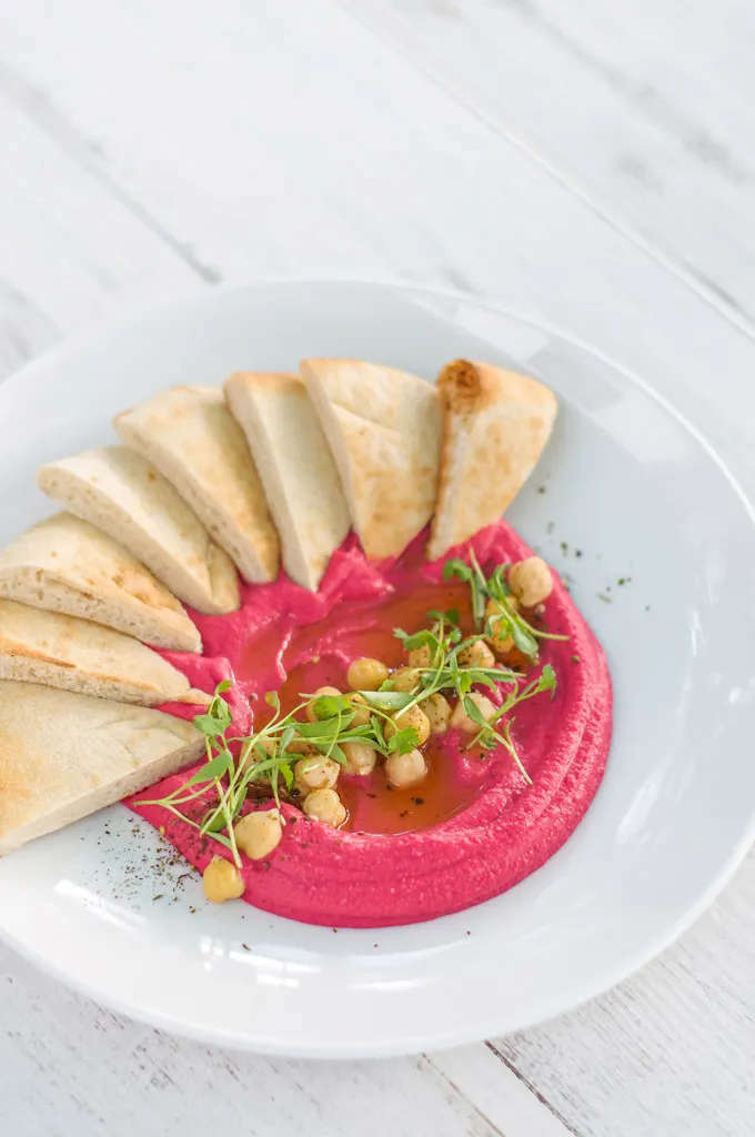 Where to Enjoy the Best Hummus in Miami