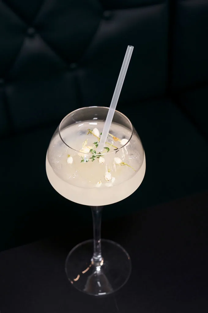 Remix Restaurant & Bar is a trendy eatery in Richmond BC offering Chinese dishes in a unique immersive setting.